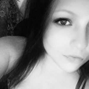 Meet your Posher, Sara marie